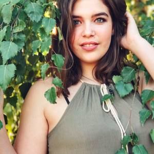 Meet your Posher, Madeline